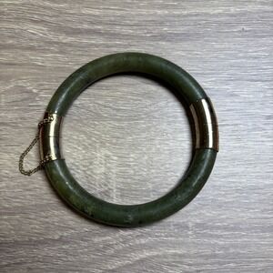 Vintage Chinese Nephrite Jade Hinged Bangle Bracelet Gold Tone Clasp